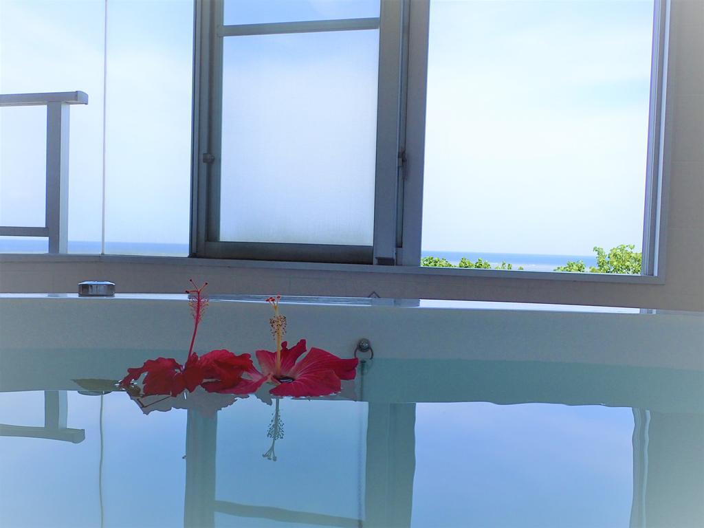 Seaside Klatch -Villa&Sauna- Ishigaki  Bagian luar foto